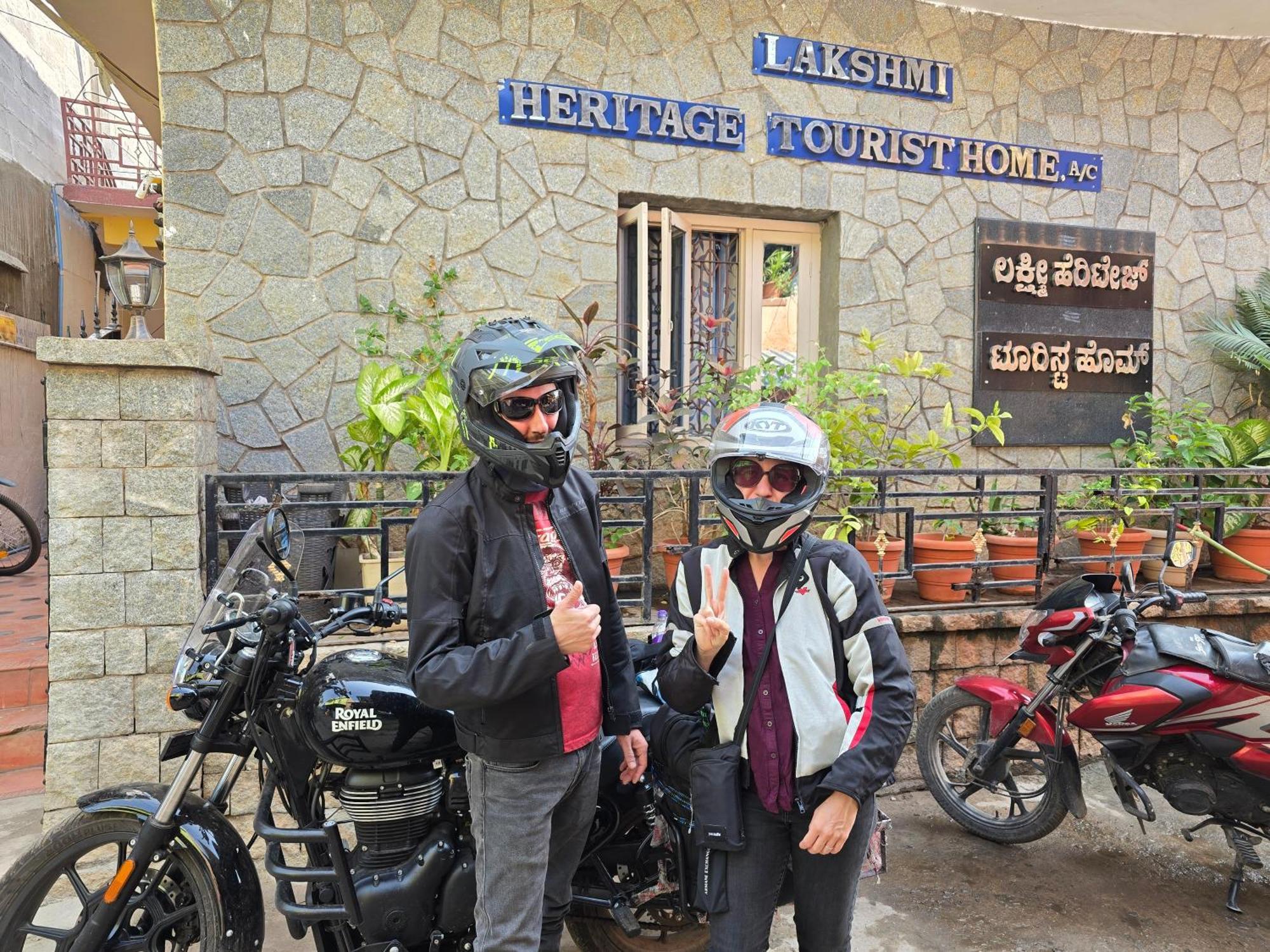 Lakshmi Heritage Tourist Home Hampi Exteriér fotografie